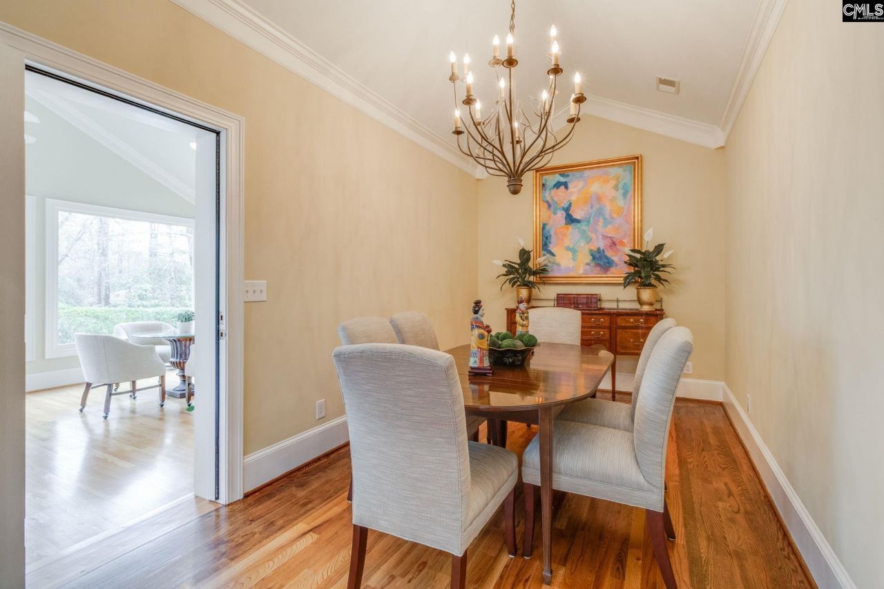 1904 Wood Lane Photo 7