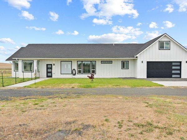 38230 E Fitness Ln, Davenport, WA 99122