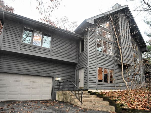 105 S Merrivale Avenue, Beverly Shores, IN 46301