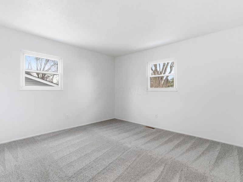 464 Foxwood Drive , Columbus, OH 43230 Photo 26