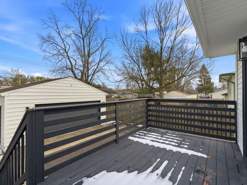 464 Foxwood Drive , Columbus, OH 43230 Photo 8