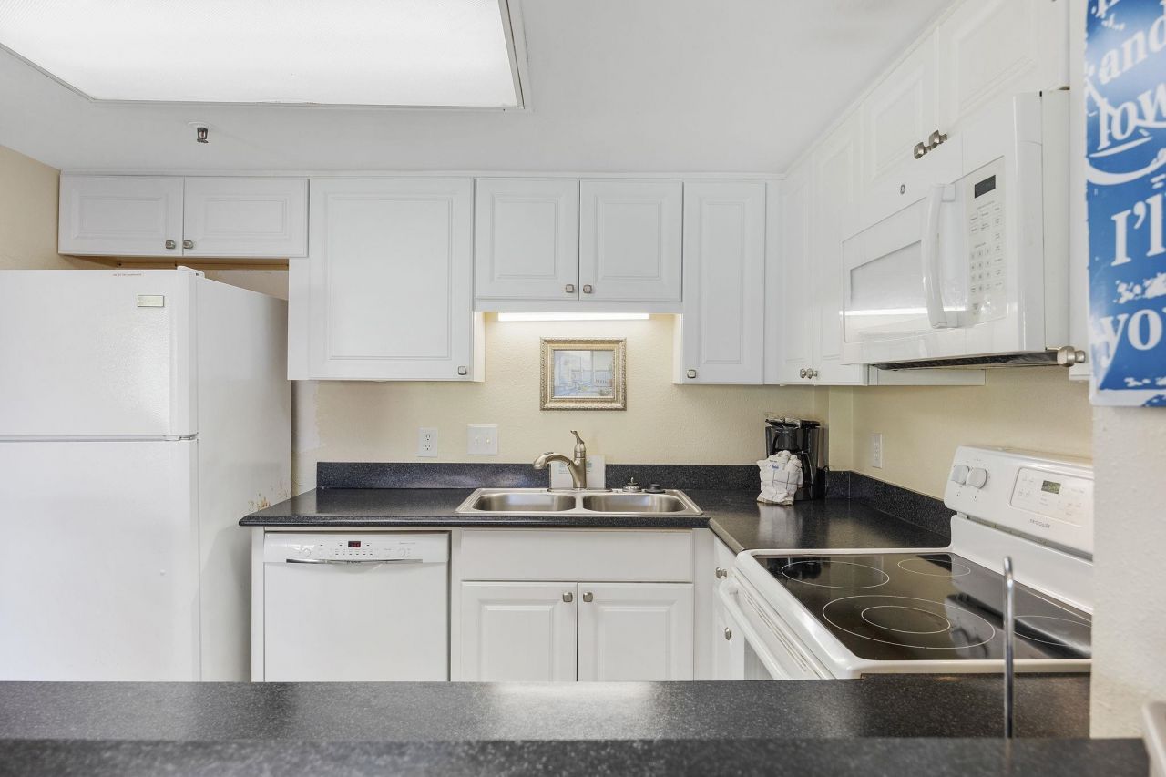 5511 N Ocean Blvd.  Photo 20