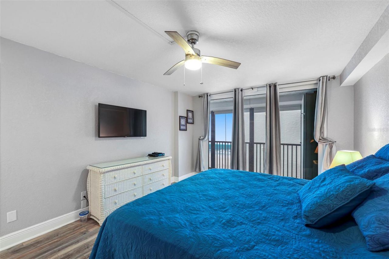 14900 Gulf Boulevard, Unit 304, Madeira Beach, FL 33708 Photo