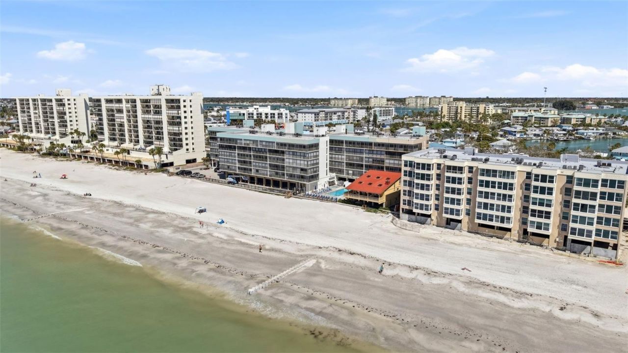 14900 Gulf Boulevard, Unit 304, Madeira Beach, FL 33708 Photo