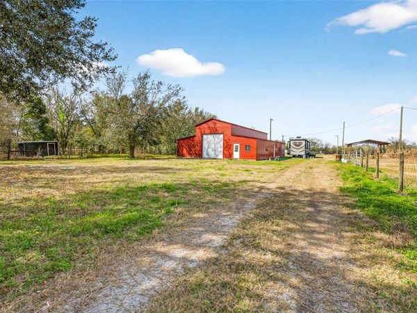 4361 COOPER ROAD , PLANT CITY, FL 33565