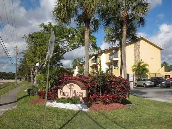 3021 Riverside Dr, Unit 122, Coral Springs, FL 33065