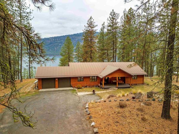 2378 Eagle River Way, Kettle Falls, WA 99141
