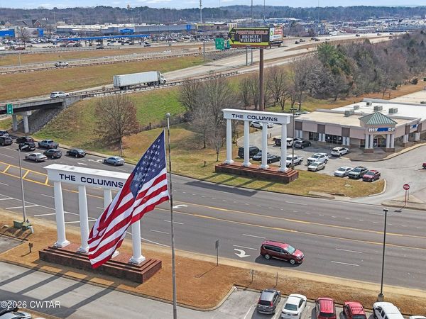 1000 Vann Drive , Jackson, TN 38305