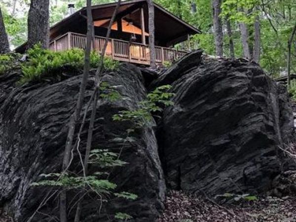 4562 QUAIL RUN DRIVE, MARSHALL, VA 20115