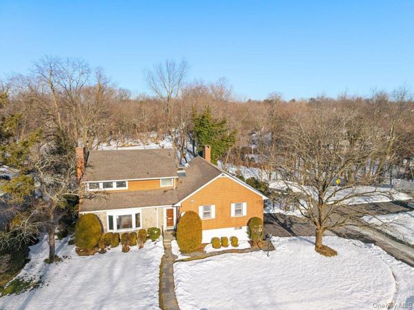 3 Runyon Place, Scarsdale, NY 10583