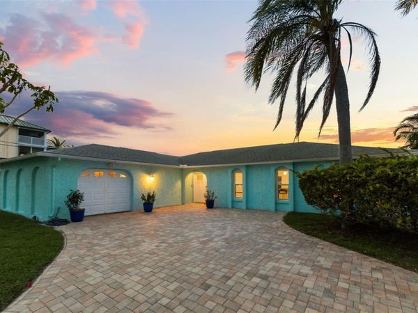 4909 SHOREVIEW COURT, PORT RICHEY, FL 34668