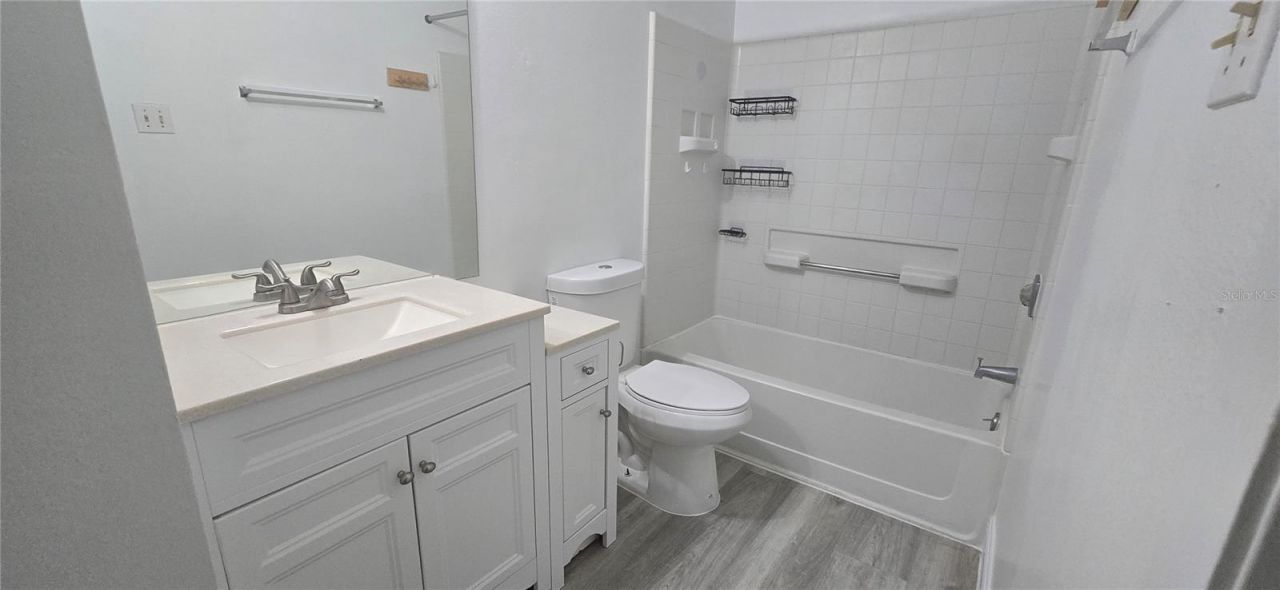 3814 Bay Club Circle, Unit 204, Kissimmee, FL 34741 Photo