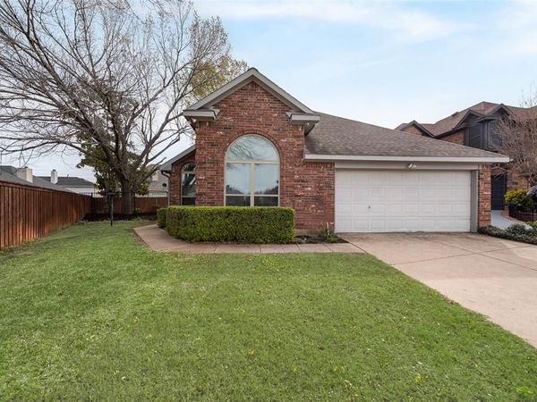 1220 Royal Crescent Drive, Bedford, TX 76021