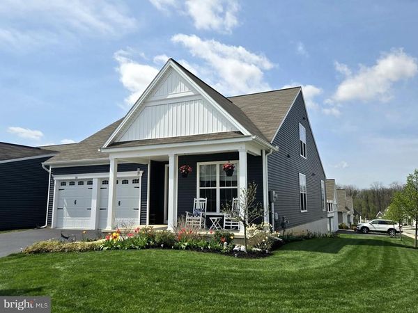 80 BUTTERFLY DRIVE, MECHANICSBURG, PA 17055