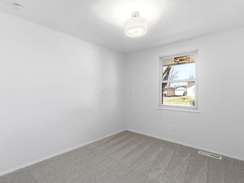 1884 Barnett Court W, Columbus, OH 43227 Photo 21