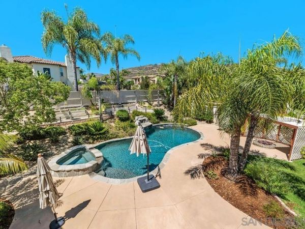 9230 Island Pine, San Diego, CA 92127