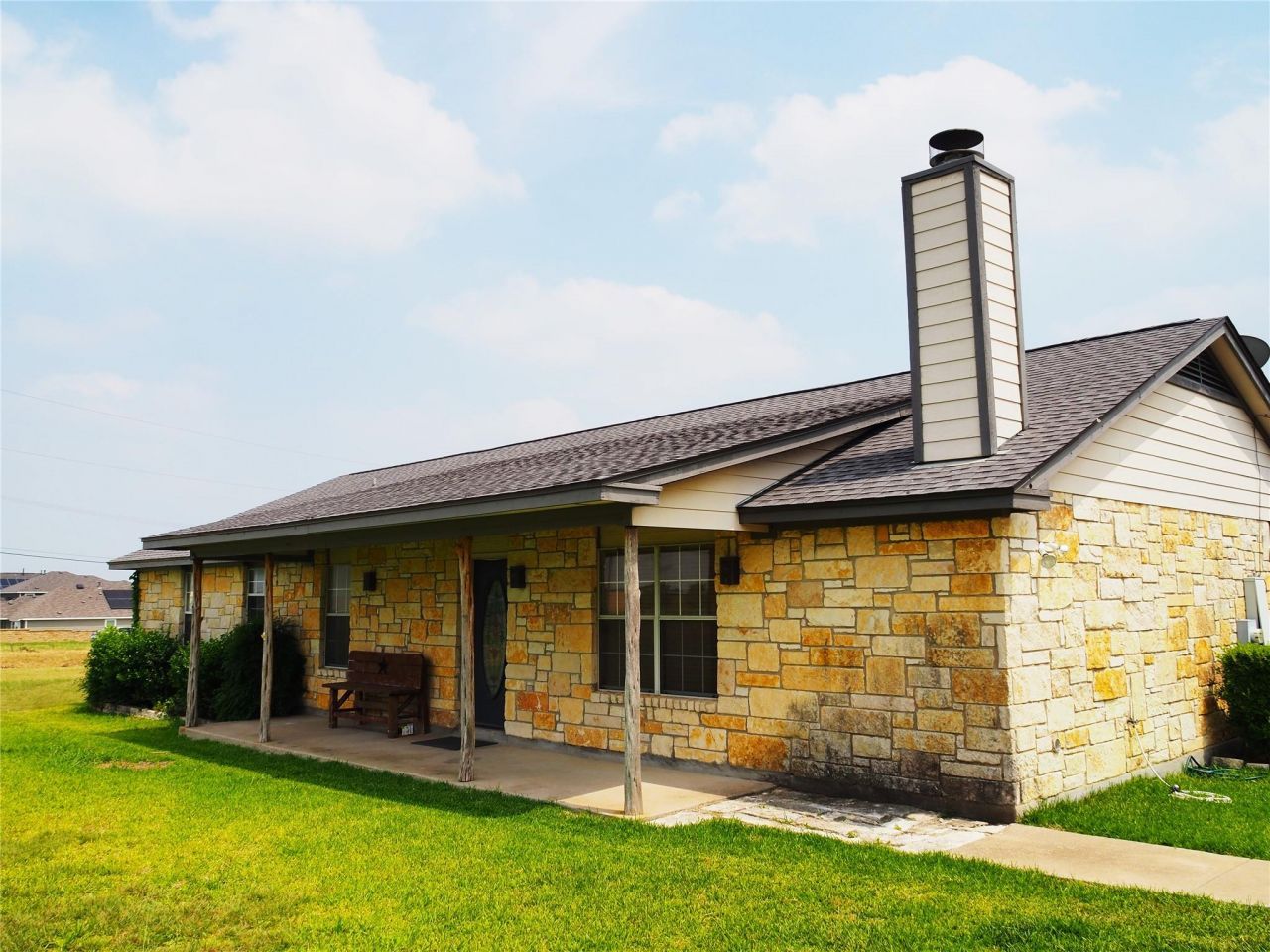 2200 N County Road 122, Round Rock, TX 78665 Main Photo