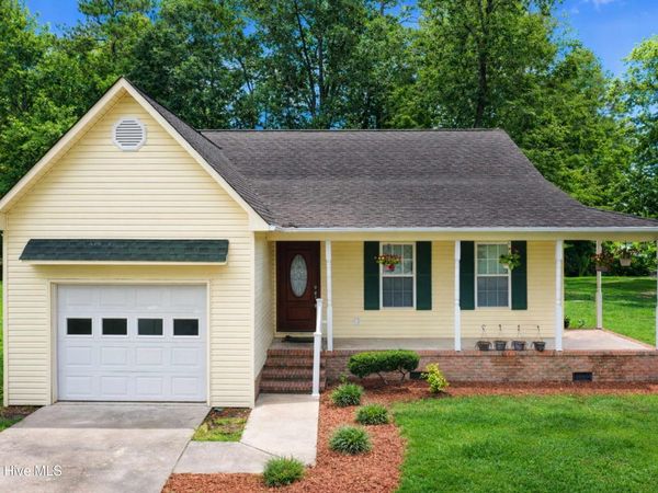 625 Blue Jean Road, Whiteville, NC 28472