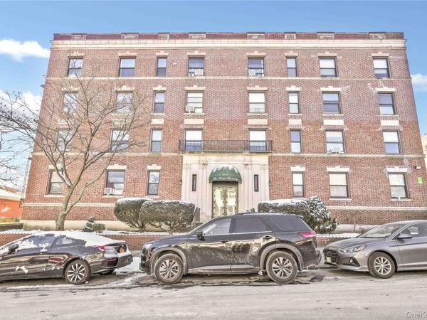 84-02 Beverly Road, Unit 2B, Kew Gardens, NY 11415