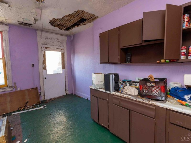 2907 Colerain Avenue, Cincinnati, OH 45225 Photo 21