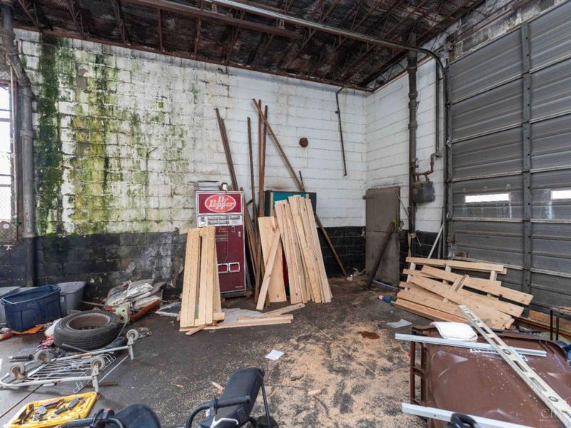 2907 Colerain Avenue, Cincinnati, OH 45225 Photo 8