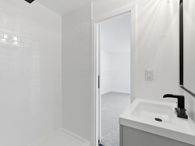 643 Bonnington Way , Columbus, OH 43230 Photo 27