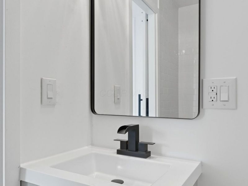 643 Bonnington Way , Columbus, OH 43230 Photo 28