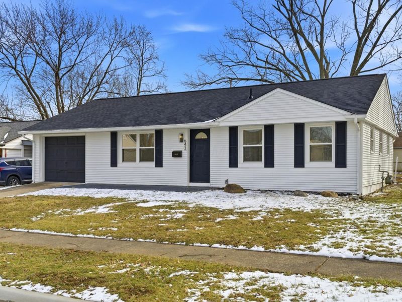 643 Bonnington Way , Columbus, OH 43230 Photo 3