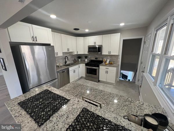 1 CARRIAGE LAMP COURT, PARKVILLE, MD 21234