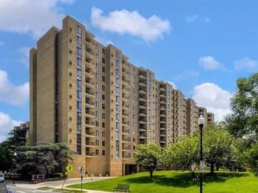 4500 S FOUR MILE RUN DRIVE, Unit 426, ARLINGTON, VA 22204