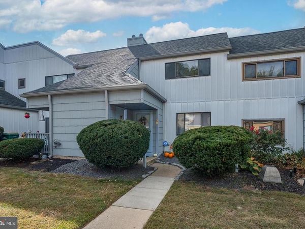 56 DOVER DRIVE, LINDENWOLD, NJ 08021