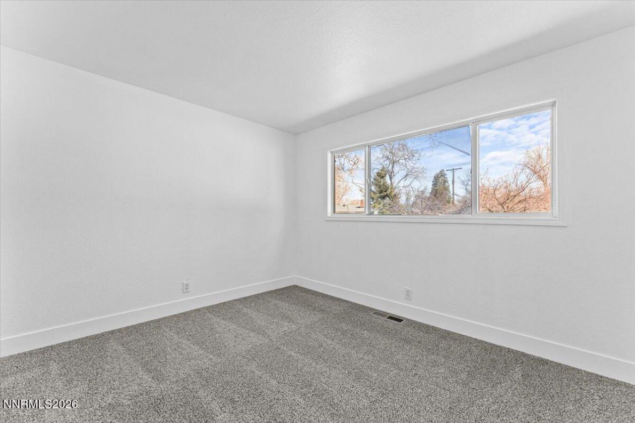 424 S Richmond Avenue, Carson City, NV 89703 Photo