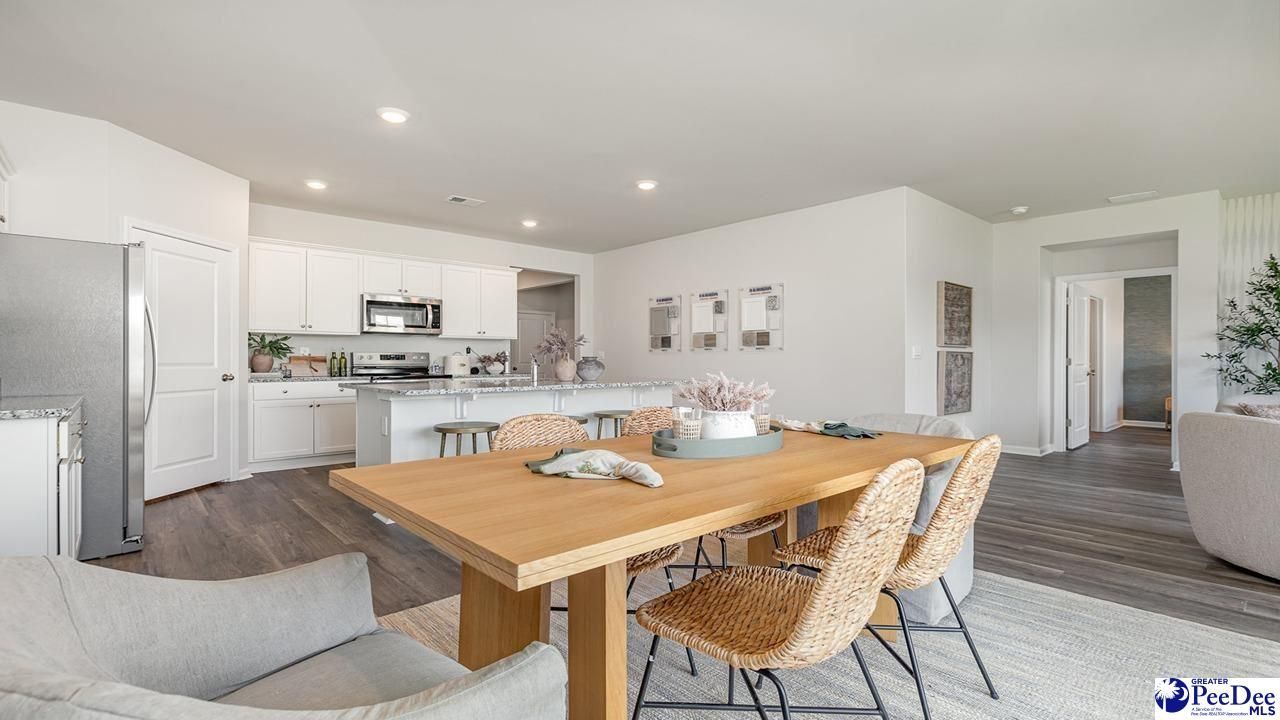 3004 Royal Bluff Lane Photo 9