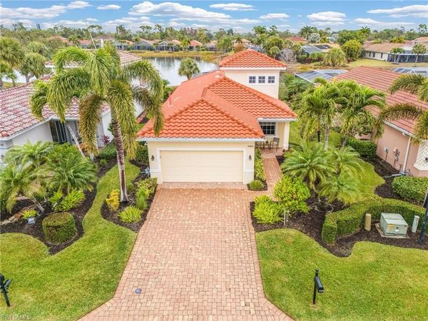 9400 La Bianco ST, ESTERO, FL 33967