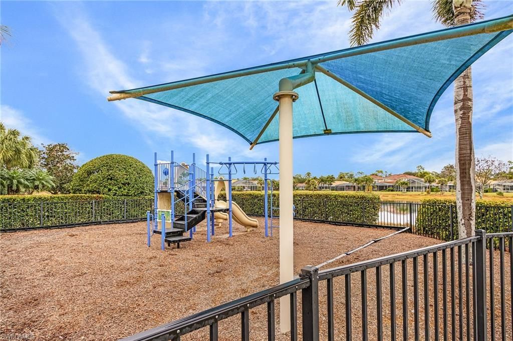 9400 La Bianco St, Estero, FL 33967 Photo