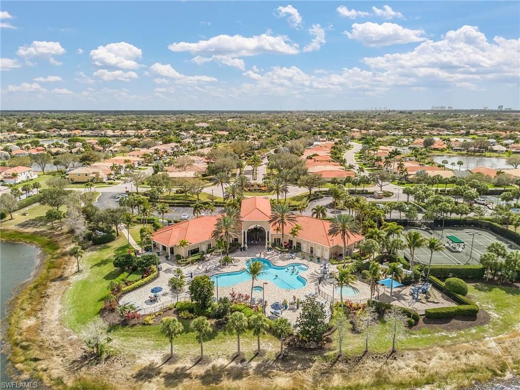 9400 La Bianco St, Estero, FL 33967 Photo