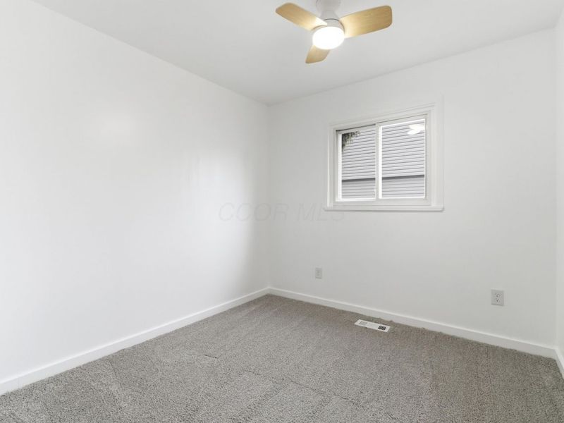 278 Empire Drive , Columbus, OH 43230 Photo 18