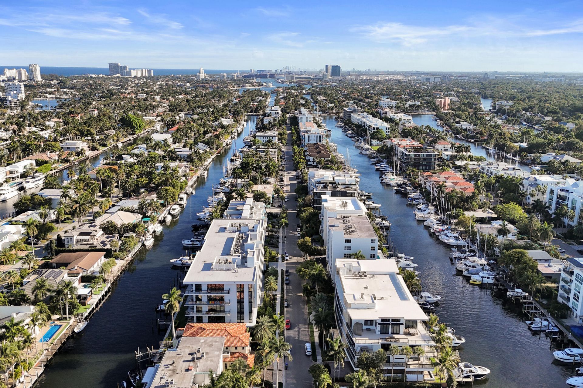 155 Isle Of Venice Drive, Unit 404, Fort Lauderdale, FL 33301 Photo