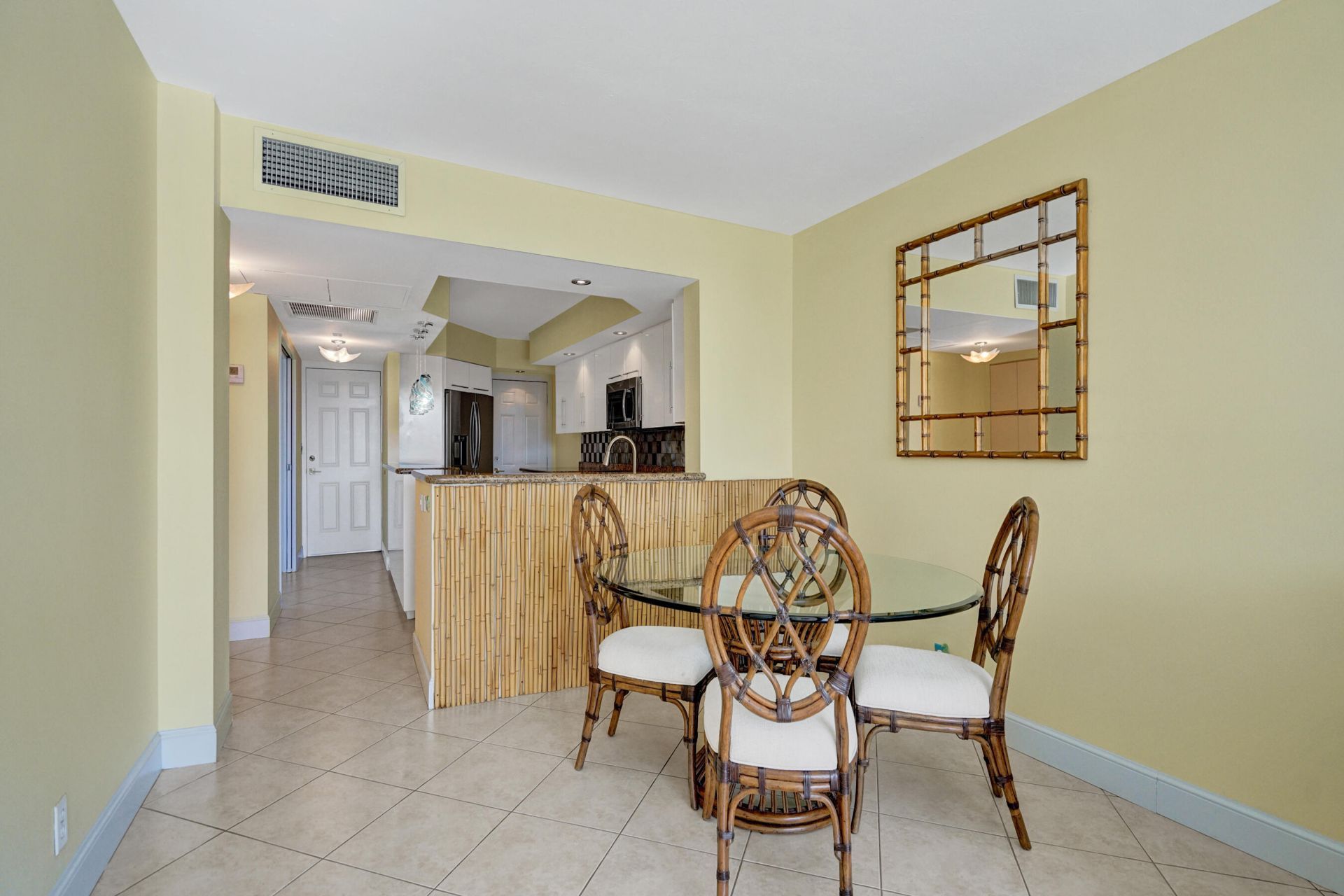 155 Isle Of Venice Drive, Unit 404, Fort Lauderdale, FL 33301 Photo