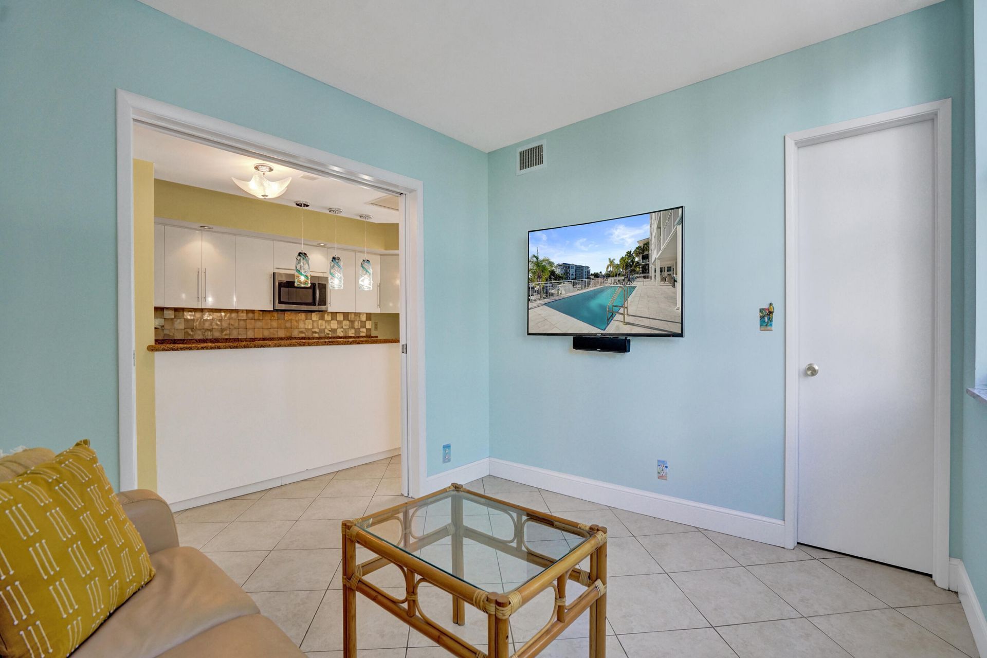 155 Isle Of Venice Drive, Unit 404, Fort Lauderdale, FL 33301 Photo