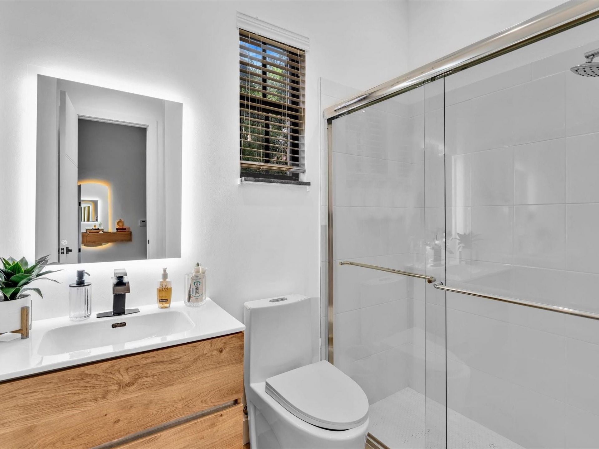 4092 NW 88 Terrace, Cooper City, FL 33024 Photo