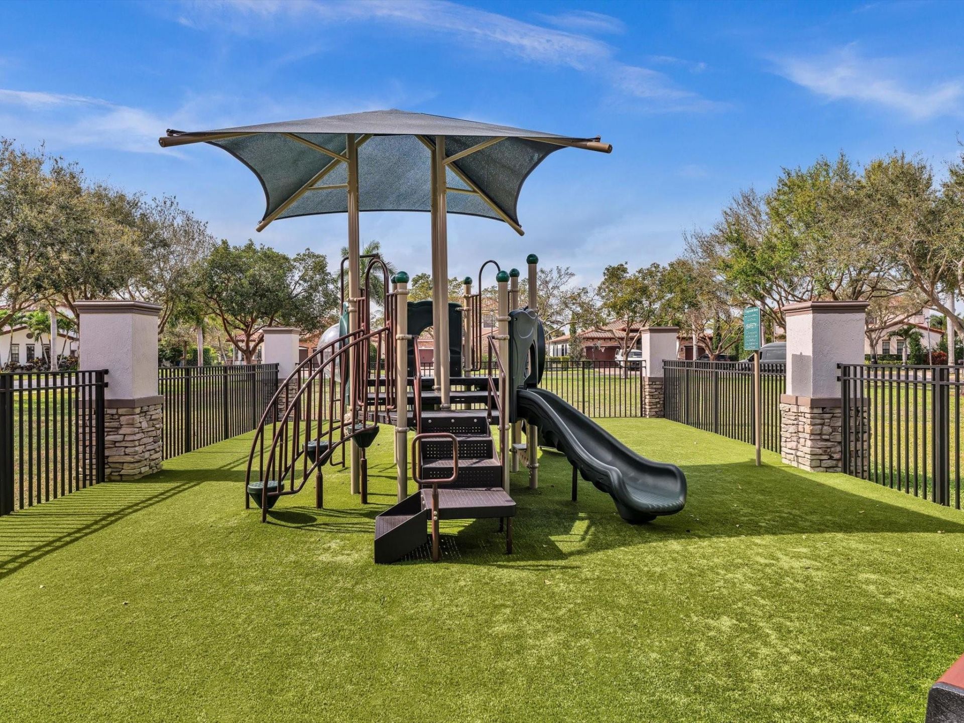 4092 NW 88 Terrace, Cooper City, FL 33024 Photo