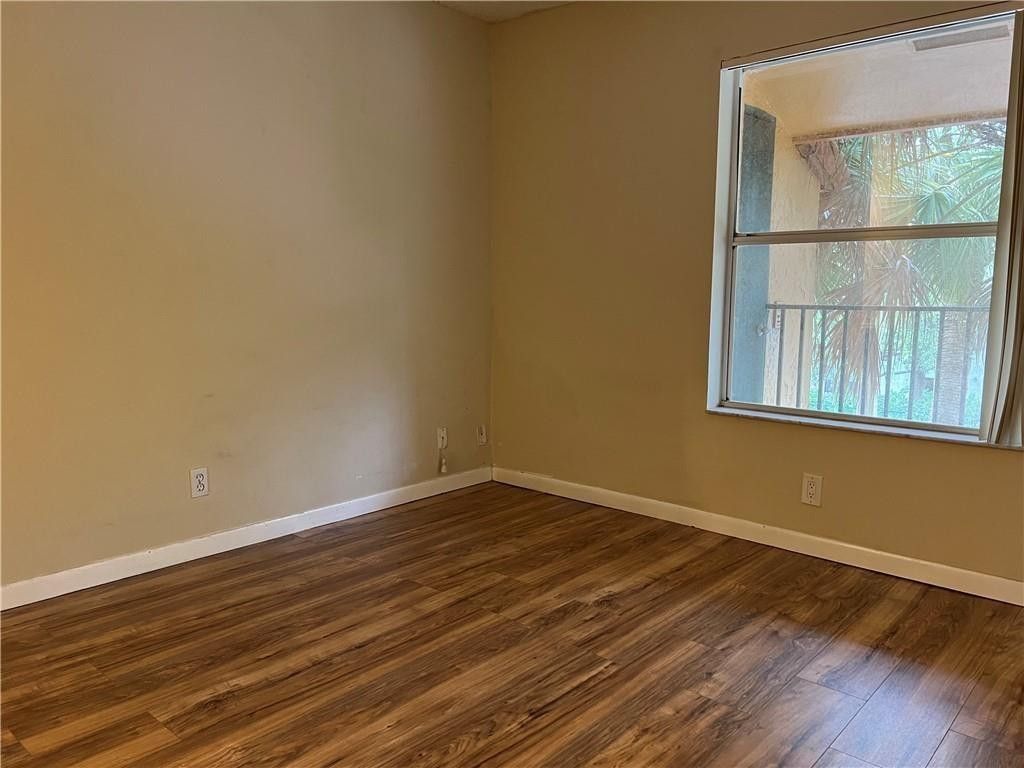 10773 Cleary Boulevard, Unit 307, Plantation, FL 33324 Photo