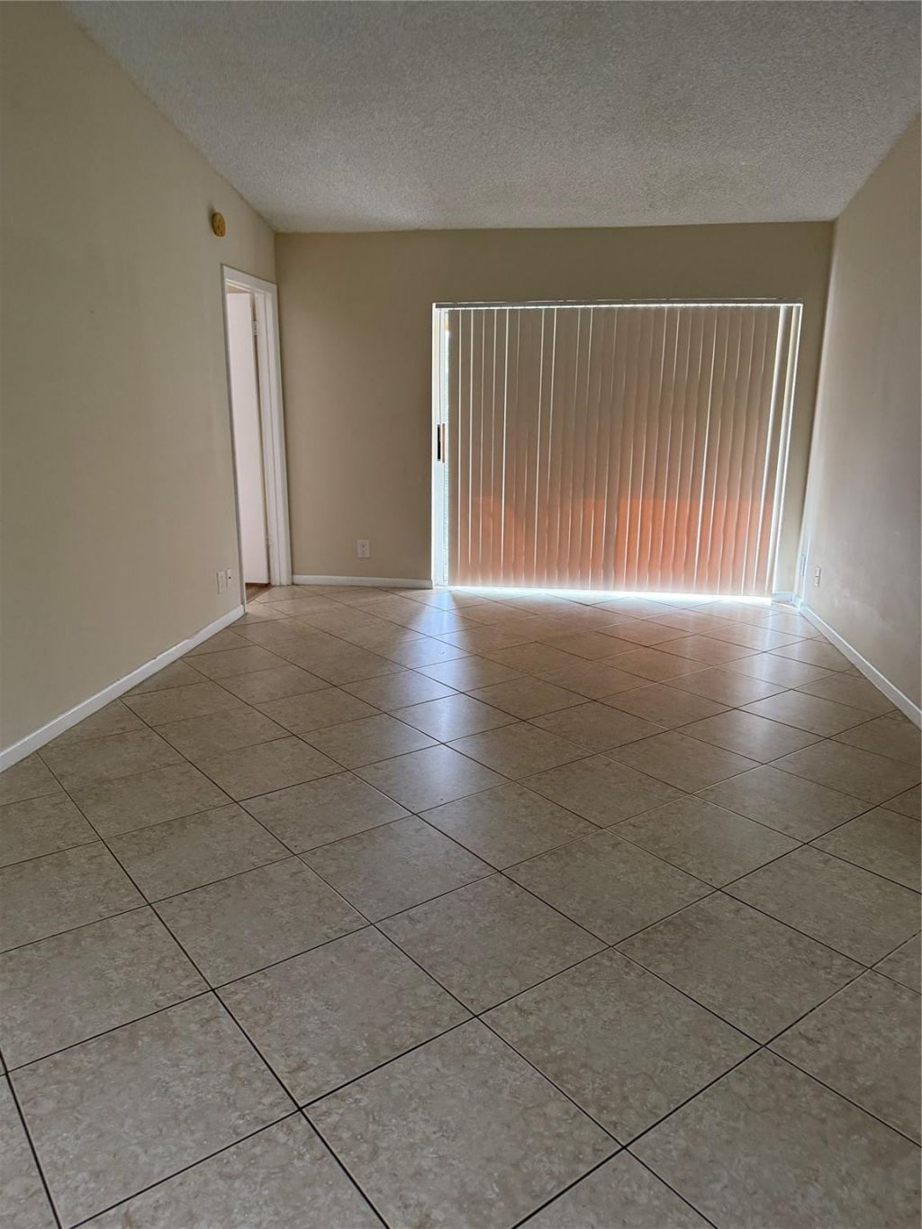 10773 Cleary Boulevard, Unit 307, Plantation, FL 33324 Photo