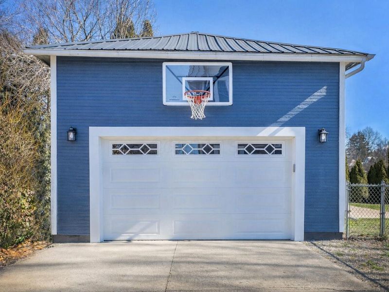 104 N Park Street, Mount Vernon, OH 43050 Photo 3