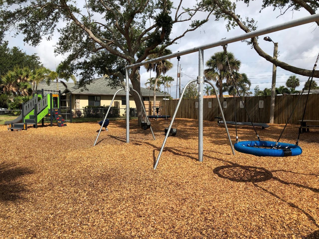 517 Summerset Court , Indian Harbor Beach, FL 32937 Photo