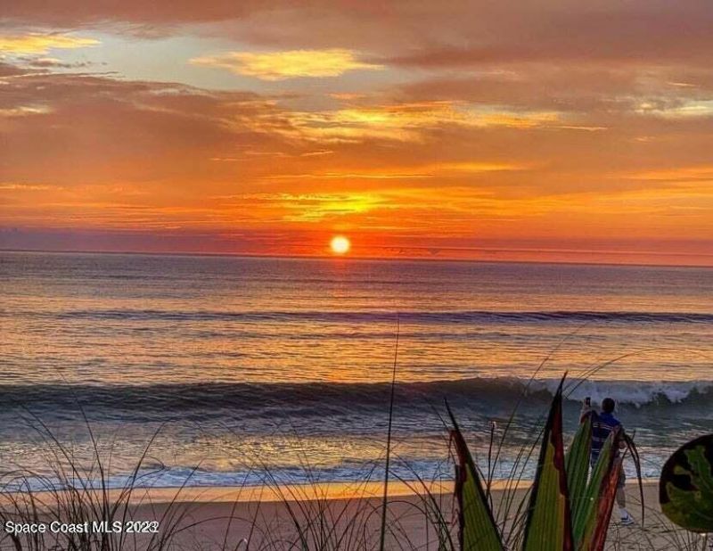 517 Summerset Court , Indian Harbor Beach, FL 32937 Photo