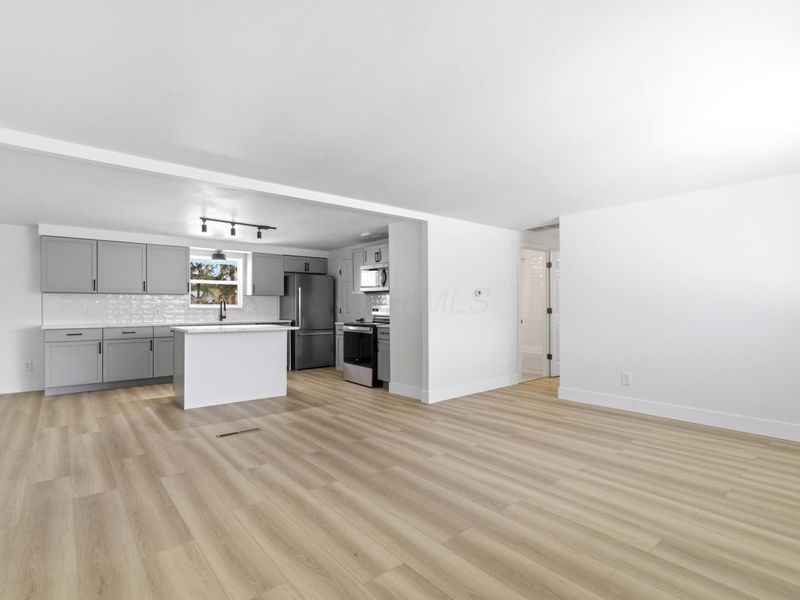 3629 Stockholm Road, Westerville, OH 43081 Photo 10