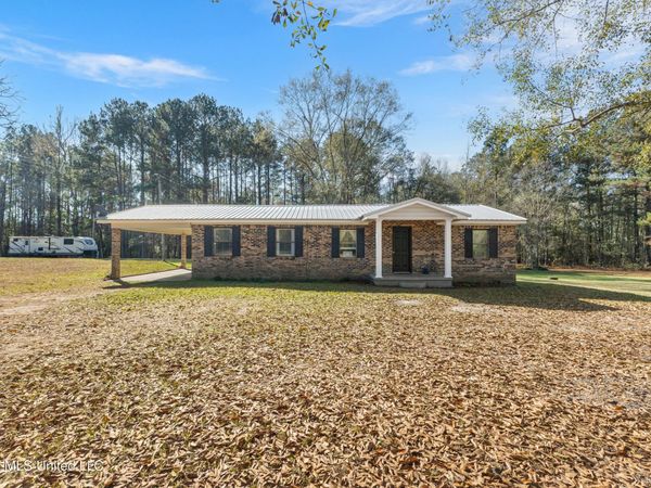 255 Buckatunna Chicora Clara Road, Waynesboro, MS 39367