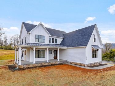 57-101 MORGANTOWN RD, CHARLOTTESVILLE, VA 22903